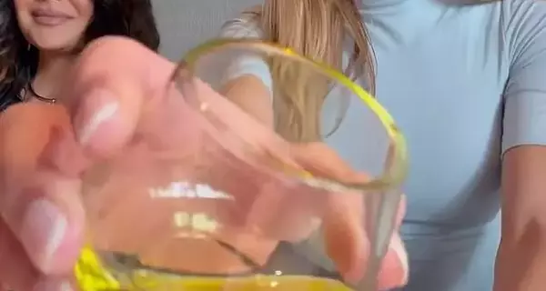 Bec Judd Embraces a 'Healthy' New Olive Oil Tasting Hobby