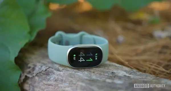 Fitbit Edge: A Disappointing Wearable Despite Promising Features