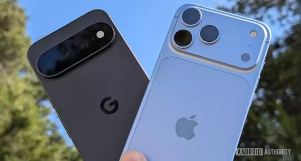 Android Loyalty Endures, Yet iOS Sparks Curiosity Among Users