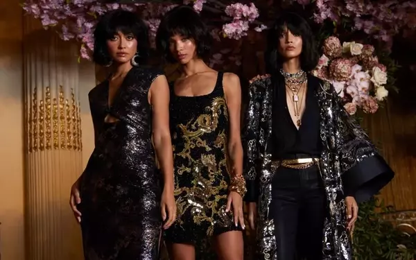 Modern elegance elevates timeless flowers