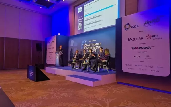 Revolutionizing Renewable Energy Finance: The Power of Flexible Investment Solutions
