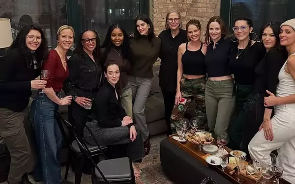 Inside the Close-Knit Bond of One Chicago’s Leading Ladies