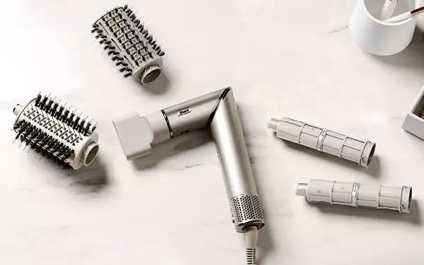 Revolutionizing Hair Styling: Shark FlexStyle Air Dryer Brush Offers Savings and Versatility