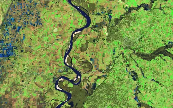 Unprecedented Winter Deluge: Tennessee and Kentucky Grapple with Catastrophic Flooding