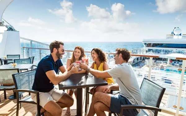The Ultimate Men's Cruise Wear Guide for Style and Comfort