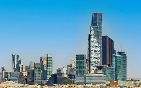 Arab Energy Fund Raises $650 Million in Oversubscribed Bond Issue