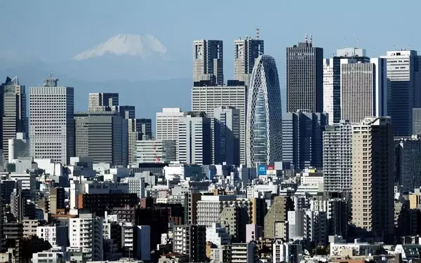 Global Bond Markets Experience Significant Yield Surge Amid Policy Shifts