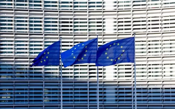 European Bond Markets Witness Unprecedented Investor Demand Amid Defense Spending Surge