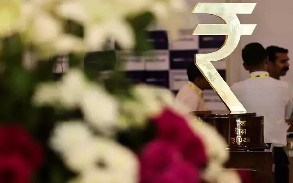 Indian Rupee Dynamics Amid Global Trade Tensions
