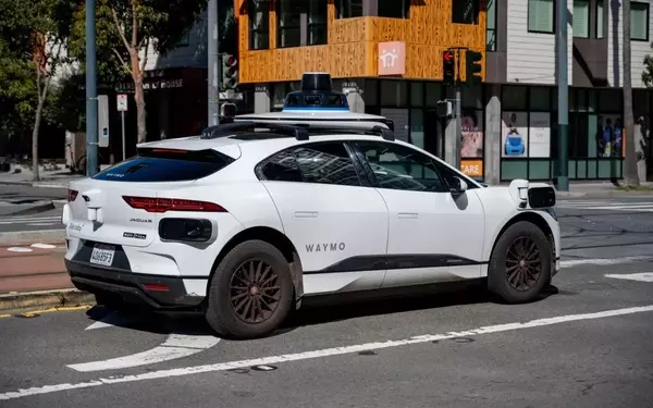 Waymo's New Approach to Data Utilization Sparks Privacy Concerns