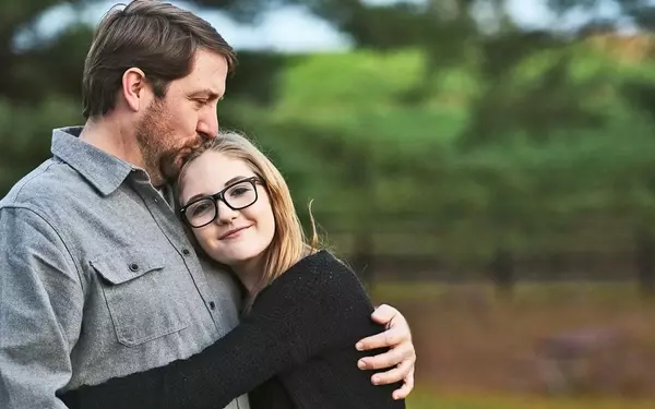Building Lifelong Bonds: The Role of Fathers in Adolescent Relationships