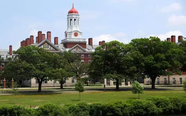 Higher Education Institutions Turn to Borrowing Amid Federal Funding Cuts