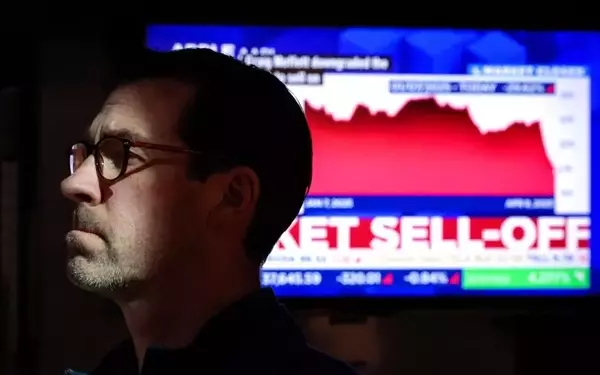Global Financial Markets Face Turmoil Amid Rising Tariffs and Bond Sell-Off