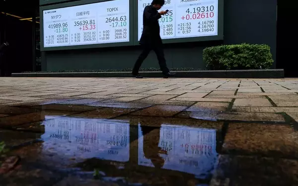 Global Uncertainty Mounts as Trump's Trade Tactics Face Scrutiny