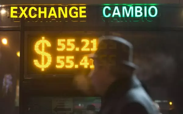 Local-Currency Bonds in Emerging Markets Set to Outshine Dollar-Priced Counterparts