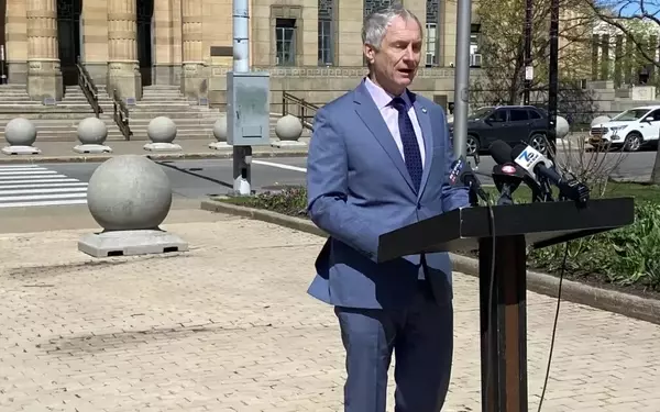 Buffalo's Fiscal Crisis: A Bond-Based Solution Proposed