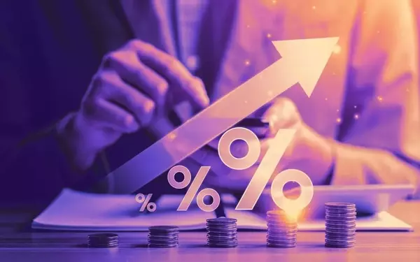 Exploring the Merits of I Bonds Versus CDs for Long-Term Savings
