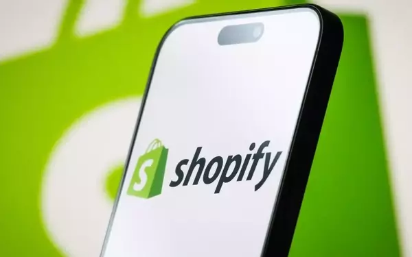 Revolutionizing Online Shopping with Bluecore's AI Agent