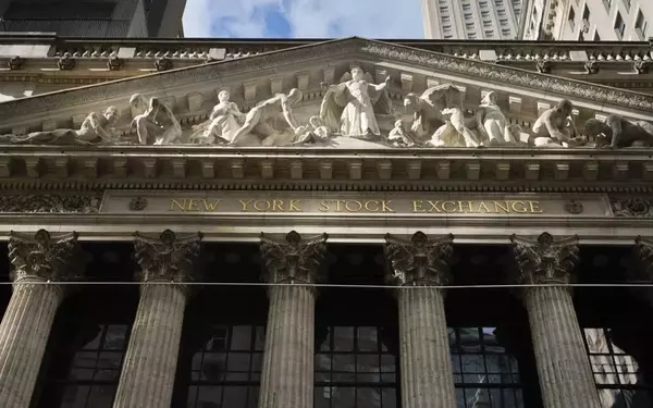 U.S Financial Markets React to Debt Concerns