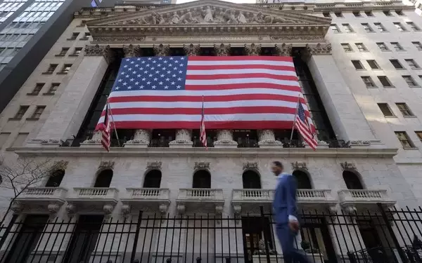 U.S. Credit Rating Downgrade: Modest Ripple Effects in Corporate Bond Markets