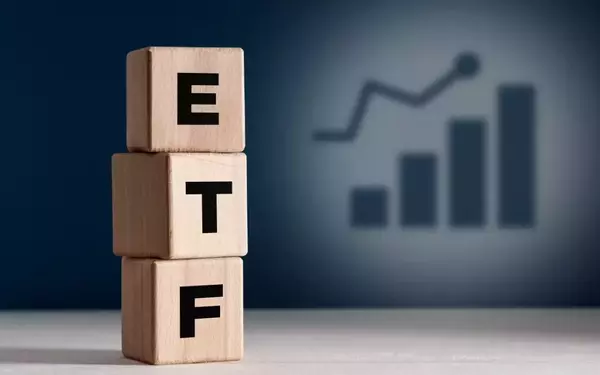 May's Asset Flow Trends: A Shift in Investment Preferences