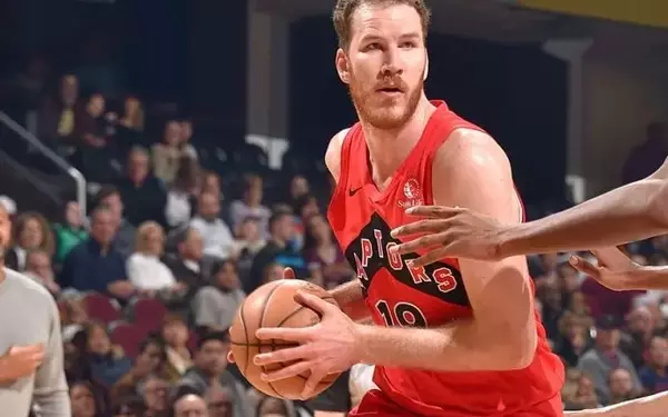 Jakob Poeltl: The Linchpin of Toronto Raptors' Frontcourt