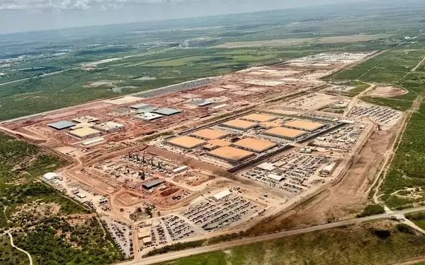 OpenAI and Oracle Bolster Stargate Data Center Capacity