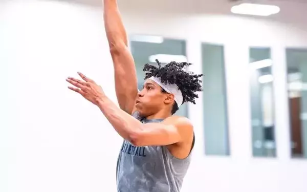 Enrique Freeman Becomes Unrestricted Free Agent After Pacers Withdraw Two-Way Offer