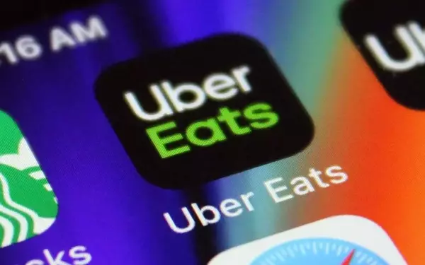 Uber Eats Enhances User Experience with New Communication and AI Features