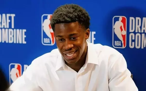 Klay Thompson's Draft Night Wisdom for VJ Edgecombe