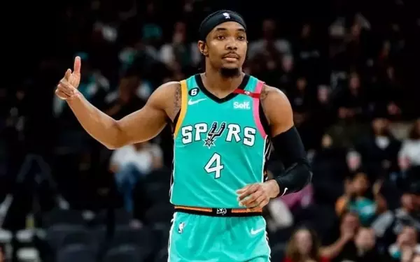 Devonte' Graham Joins Crvena Zvezda for First EuroLeague Stint