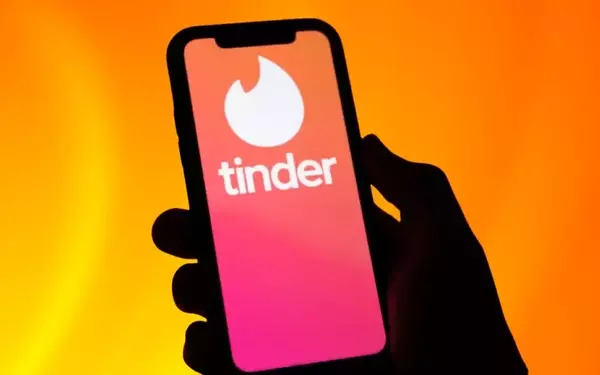 Tinder's Strategic Reinvention to Boost User Engagement and Revenue