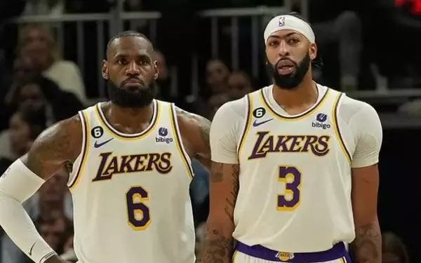 Former Teammates LeBron James and Anthony Davis Share Cryptic Social Media Post