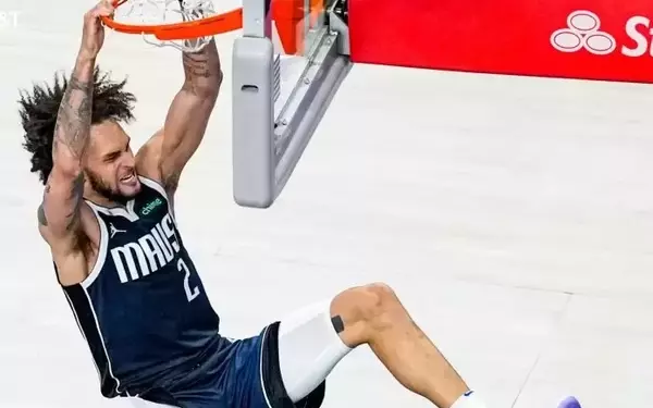 Mavericks' Lively II on Track for Training Camp After Foot Surgery