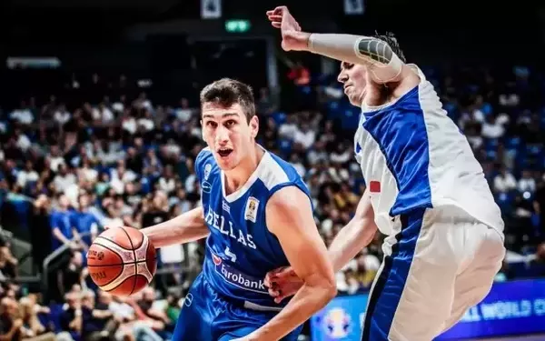Giannoulis Larentzakis Extends Contract with Olympiacos Through 2028