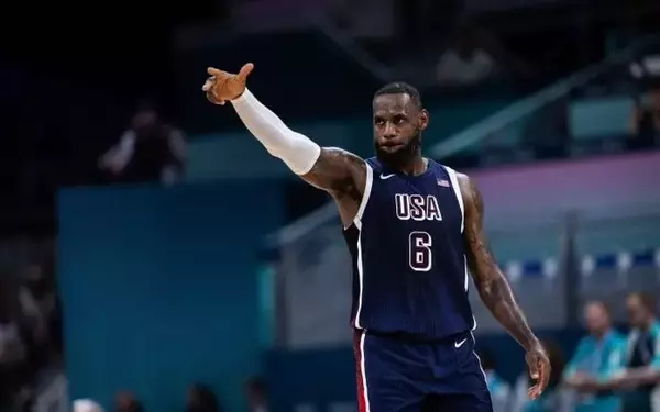 LeBron James' Olympic Leadership Praised by USA Basketball Chairman Grant Hill