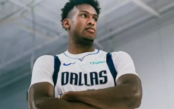 Mavericks Waive Olivier-Maxence Prosper to Optimize Roster
