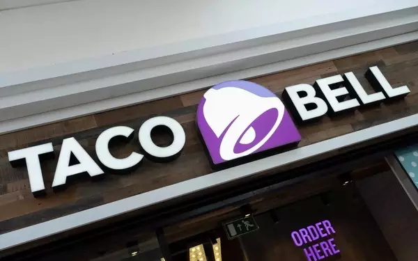 Taco Bell Reconsiders AI's Role in Drive-Through Operations