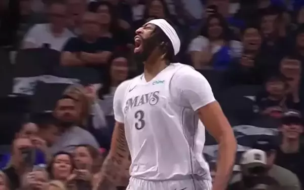 Klay Thompson's High Praise for Anthony Davis's Dominance
