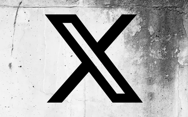 XChat's Encrypted Direct Messaging Now Widely Available