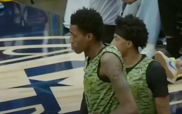 Dallas Mavericks Re-Sign 7-foot-5 Center Jamarion Sharp