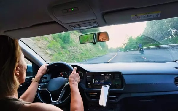 AI Agent Enhances In-Vehicle Work Safety