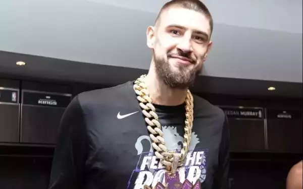 Knicks Eye Veteran Free Agents for Training Camp