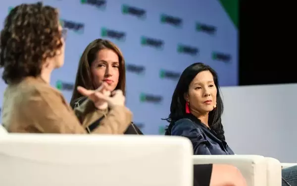 Leading Venture Capitalists Share AI Startup Insights at TechCrunch Disrupt 2025