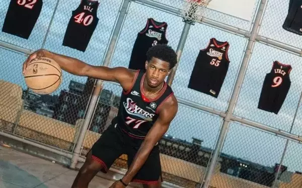Kelly Oubre Jr. on VJ Edgecombe: "The Sky's the Limit"