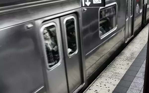AI Startup 'Friend' Invests Heavily in NYC Subway Advertising Amidst Public Skepticism