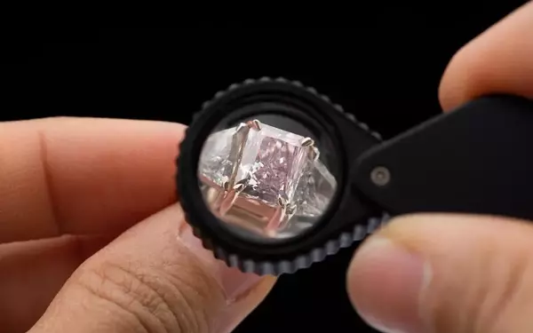 Exploring the Allure of Lab-Created Diamond Engagement Rings