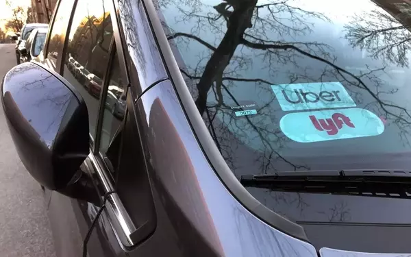 California Grants Unionization Rights to Uber and Lyft Drivers