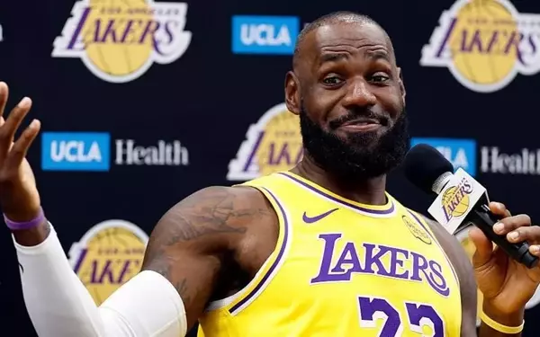 LeBron James' Impending 'Second Decision' Sparks Retirement Rumors