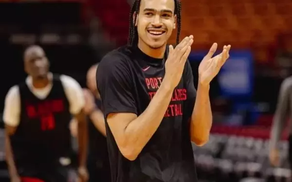 Dallas Mavericks Acquire Dalano Banton, Waive Matthew Cleveland